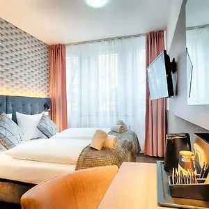 3* Otel Home Hotel
